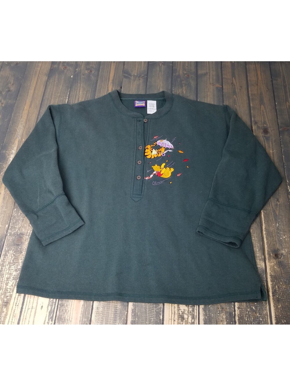Vintage Disney Winnie The Pooh Sweater Sweatshirt Women's L Umbrella Wind Tigger